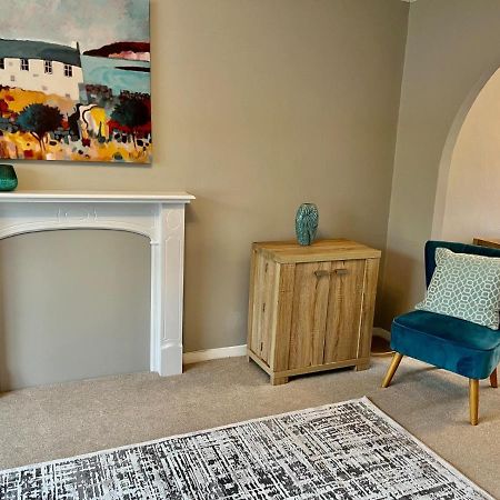 Canada House - Sleeps 6 -3 King Or 6 Single Ideal For Contractors Warrington Luaran gambar