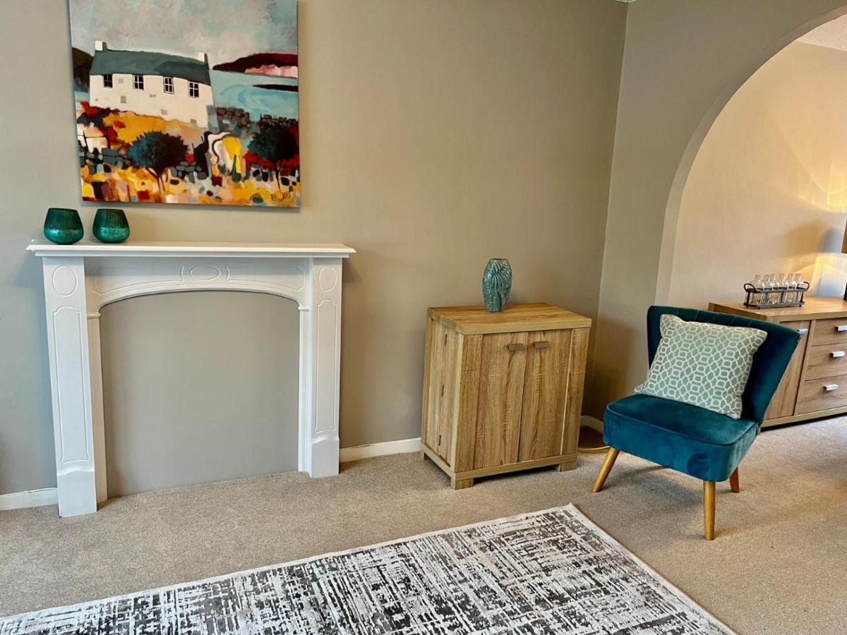 Canada House - Sleeps 6 -3 King Or 6 Single Ideal For Contractors Warrington Luaran gambar